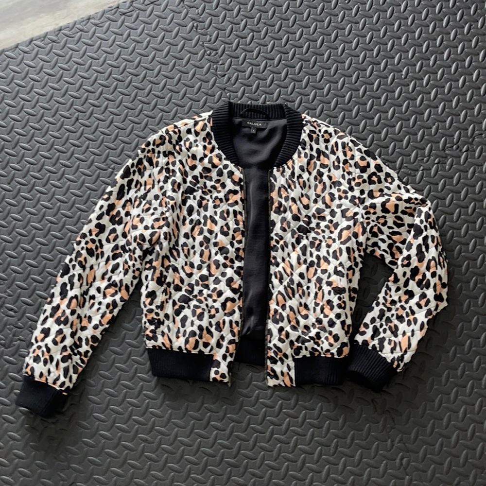 Aritzia | Cheatah Bomber Jacket